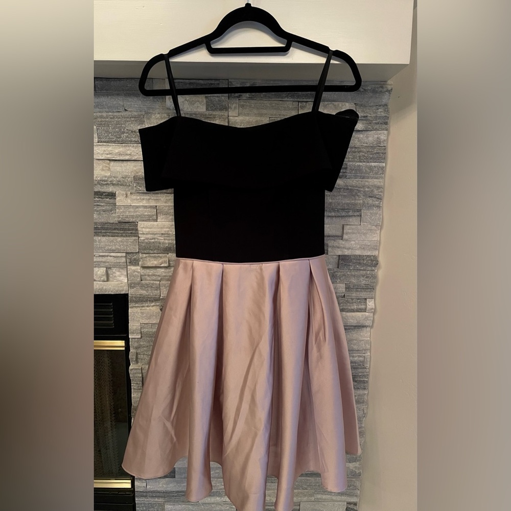 Black And Pink Besty & Adam Off The Shoulder Dress Women’s 8
